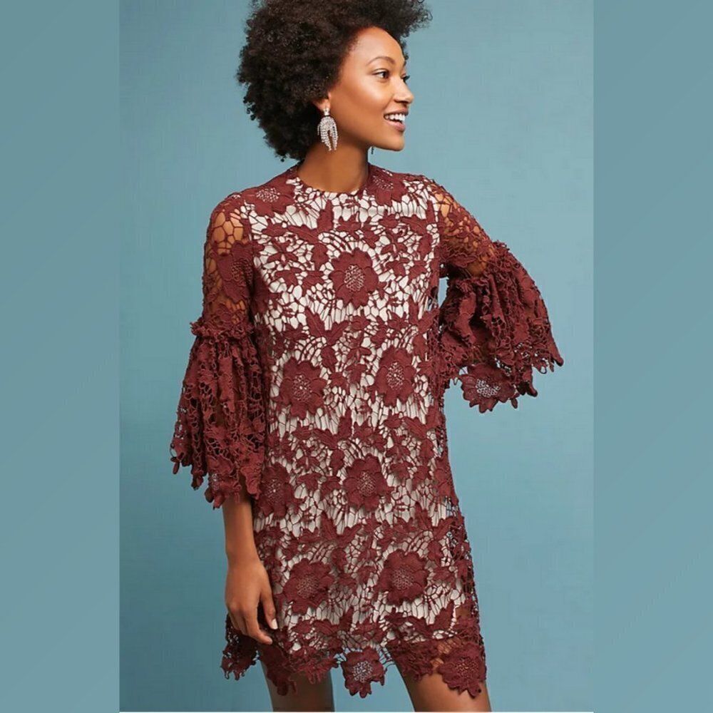 KOROVILAS Phillipa Lace Shift Dress Bell-Sleeve Embroidered Doily Burgundy Sz 2